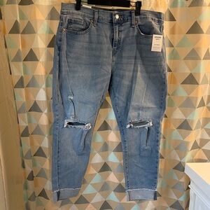 Levi Denizen Boyfriend Women's Blue Distressed Jeans Light Wash NWT